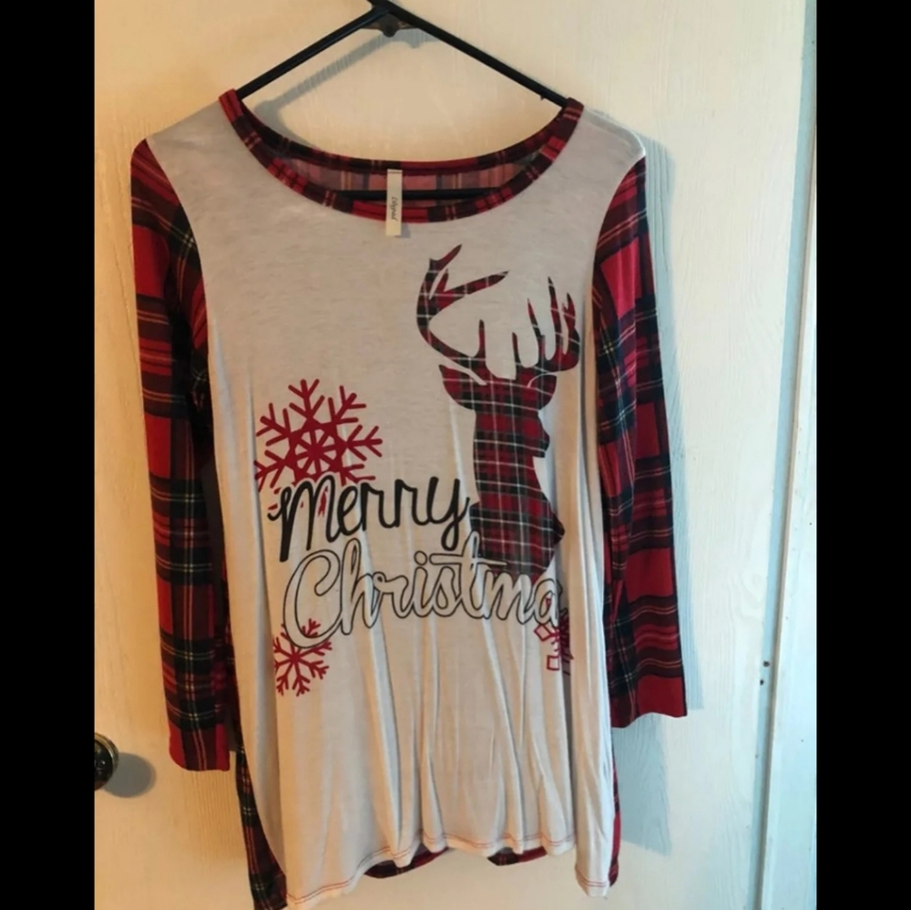 Merry Christmas Plaid Buck Long Sleeve